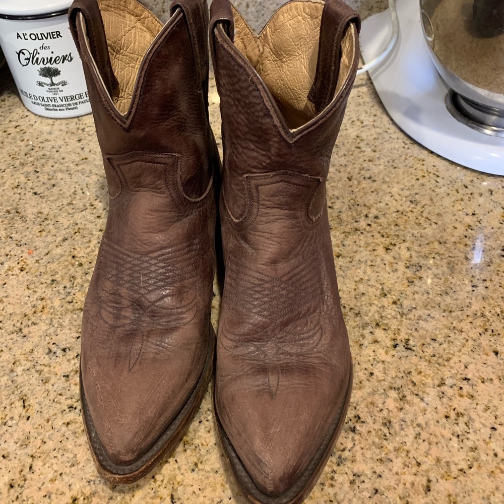 Frye Short Boots